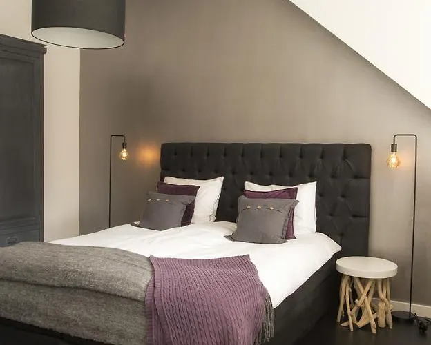 Buitenplaats Natuurlijk Goed Bed and breakfast 4*